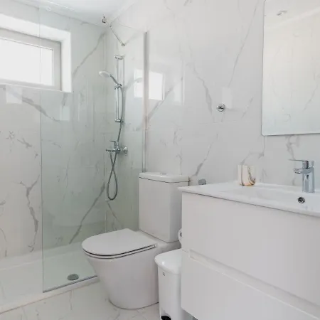 Sanders Crystal 2 Apartment Limassol